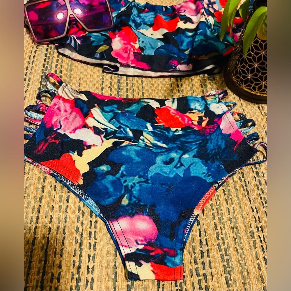 NEW Weekend Two Piece Swimwear